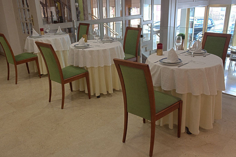 Hotel Serantes او غروف المظهر الخارجي الصورة